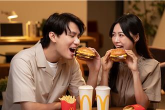 现省近3千！麦当劳买1送1优惠券快闪 大薯1元开吃