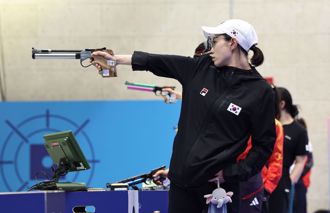 韓冷面射擊手狂圈粉　金藝智「簽演員經紀公司」20個代言收到手軟