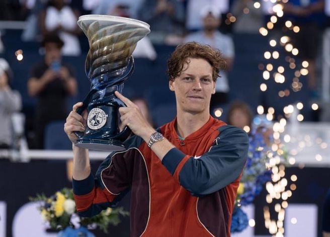 辛納勇奪美國辛辛那提大師賽冠軍。（路透）