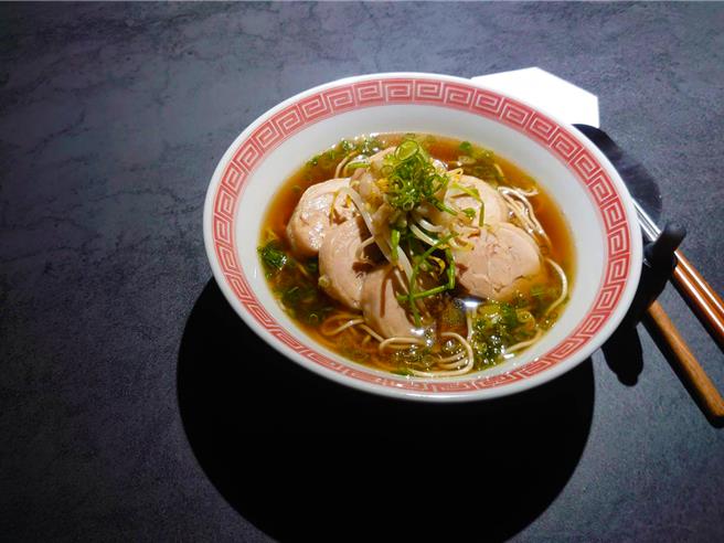 麦谜食验室期望本着实验及研发精神，创作出新颖的麵食，透过这些大胆的搭配，让每道餐点都富有层次和风味。（图／麦谜食验室）