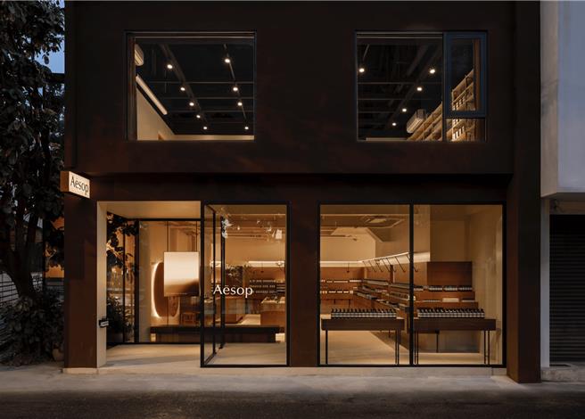 Aesop以台中旧时记忆混合传统市场，打造台中首间Aesop形象概念店。（Aesop提供／黄唯淯台北传真）