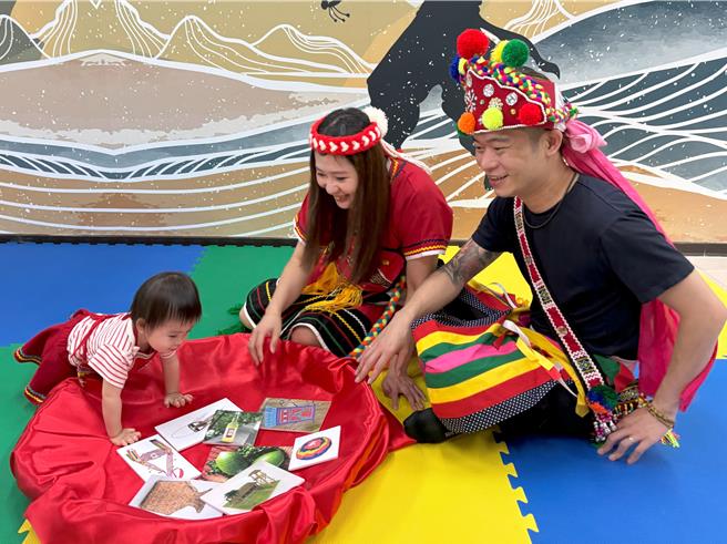 新北市立圖書館汐止大同分館推出「閱讀．太陽」系列活動。（新北市立圖書館提供）