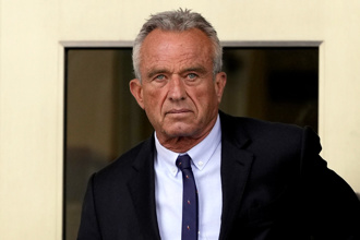 小甘迺迪擬退選改挺川普 他樂了：願給官職