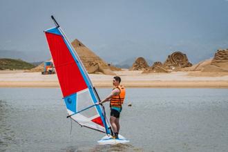 夏水清涼遊！新北淺水灣、中角灣、白沙灣及福隆海水浴場 消暑又安全