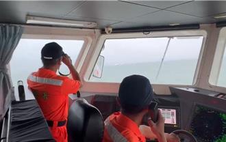 影》陸4海警船兩度闖金門水域 海巡4艇併航監控驅離
