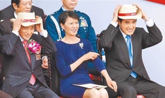 陳佩琪非要發表意見？蔡正元舉周美青1優點：沒人比得上