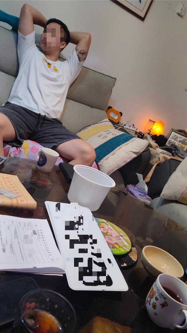 基隆市警察局本月1日执行「净牌专案」，查缉偽变造车牌，昨日将10位假车牌车主逮捕到案，依偽造文书等罪移送基隆地检署侦办。（基隆市警察局提供／徐佑升基隆传真）