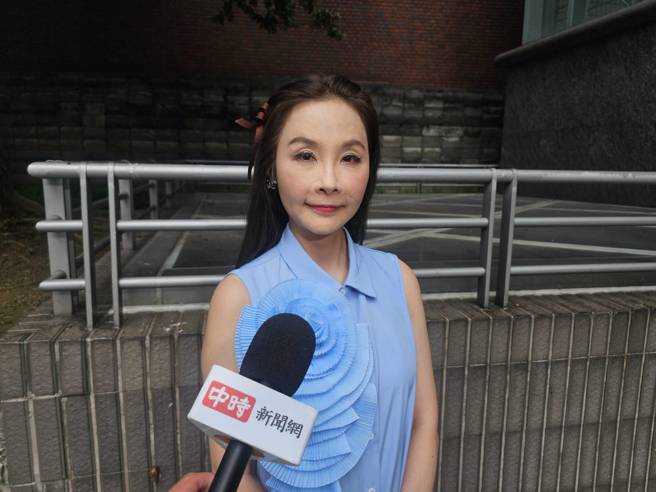 許聖梅分析黃子佼重回演藝圈可能性。（記者游定剛拍攝）