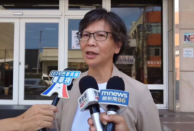 台中市政府市政顧問蔡壁如於8月12日表示，候選人都很忙，不一定清楚了解每筆政治現金的來源及細項，但她仍信任民眾黨主席柯文哲是清白，一定能挺過這次風波。（讀者提供／張妍溱台中傳真）