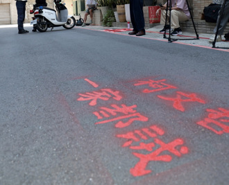 直言獨派柯P家樓下噴漆「是白營神隊友」 羅旺哲：實在不OK