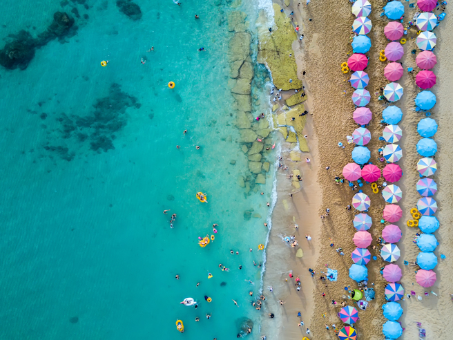 律师王至德直言，之前削盘子削这么凶，现在没人去也是报应而已。（示意图，shutterstock／达志）