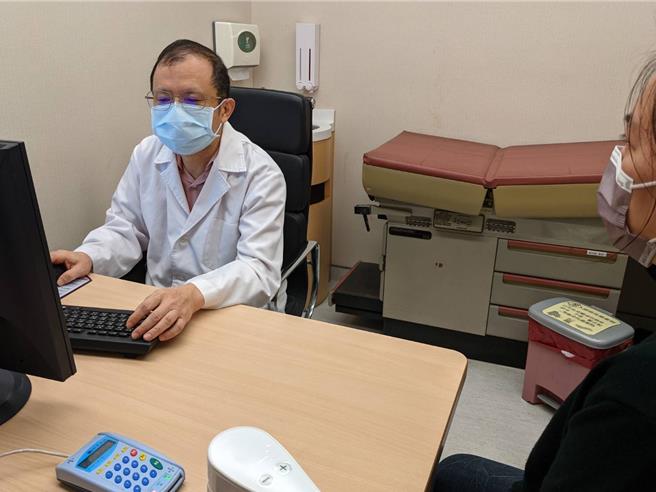 一名40多岁男性糖尿病患者血糖忽高忽低，甚至出现头晕症状，竟然是剧烈运动引起。（书田诊所提供）