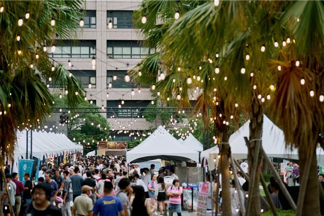 「府城漢堡啤酒節」將於8月31日、9月1日的周末在新光三越台南新天地西門廣場盛大登場。（圖／台南晶英酒店）