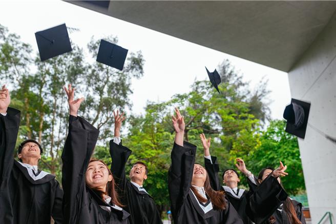 受畢業生尋職影響，7月失業率較6月上升來到3.45％，不過，若與歷年7月同月相比，則創近24年新低。(資料照／洪凱音台北報導)