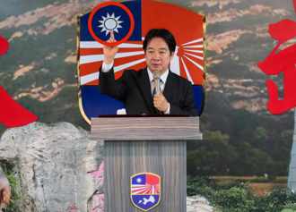 金門823紀念活動「國徽是歪的」！媒體人怒轟：該打屁股