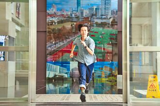 楊凱丞窺見針尖上的異世界