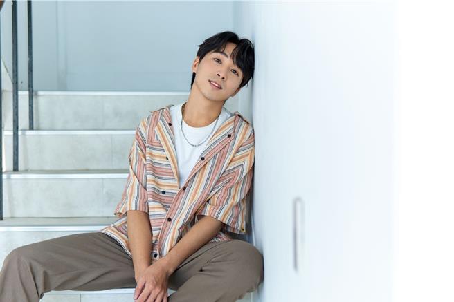 谢孟其日前推出首张专辑《反刍》 。（罗永铭摄）