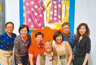 油画大师险瘫 公益画展表感谢