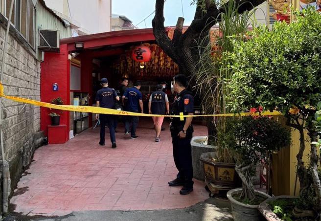 27岁张姓男子疑因与63岁郭姓男子有财务纠纷，24日中午近1时许，竟跑到西屯区永福路朝郭男开枪。（民眾提供）