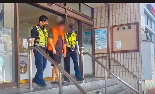 台中东区22日传出9个月大廖姓男婴趴睡猝死，经追查发现男婴有瘀青等不明外伤，警方查出廖父施暴，23日将廖移送侦办。（警方提供／陈淑芬台中传真）