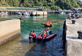 男女玩立槳划不回岸上  困金山燭台雙嶼海上幸運獲救