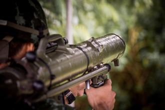 火箭彈「原地爆炸」緬甸士兵頭顱炸飛 奪命瞬間曝