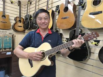 豐原樂器廠商送愛 免費借台中、苗栗10所國高中200支吉他
