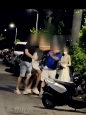 女友約別人單獨看電影！醋男撂人暴怒痛扁 誤會一場尷尬了