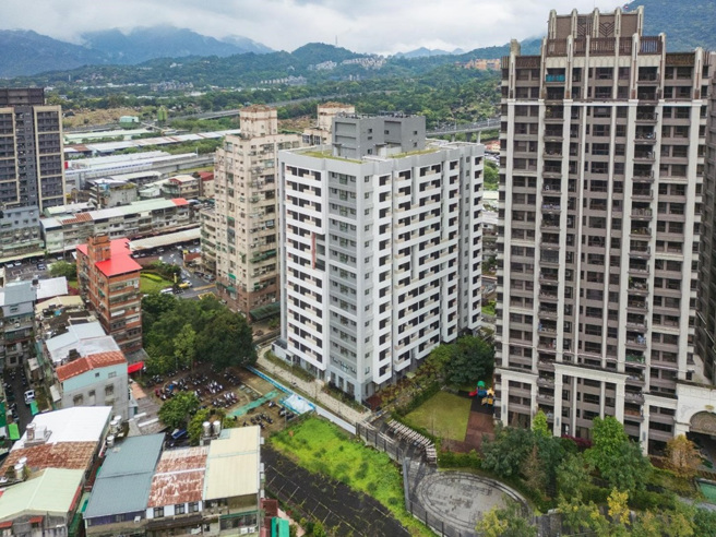 新北新店民安青年社宅提供194戶社宅單元。(圖/新北城鄉局提供)