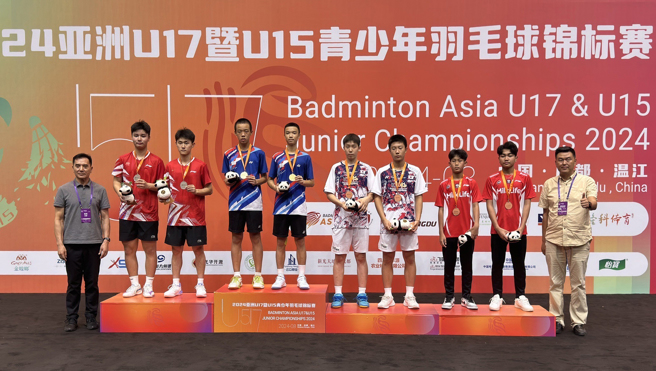 中华队荣获羽球亚锦赛U15男双金牌。（中华羽协提供）