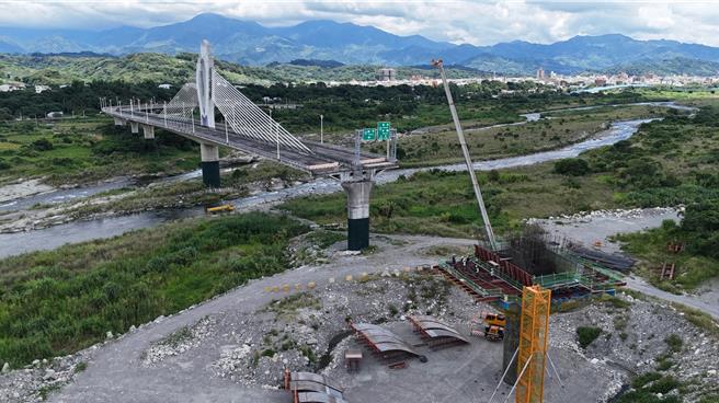 东丰快速道路「第1标公老坪山隧道段工程」，已于8月19日顺利完成开标，有望于下半年开工。（台中市府提供）