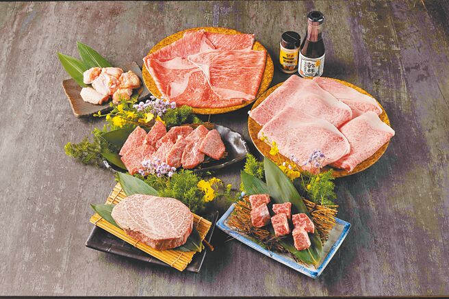 「老乾杯菲力肋眼和牛烧肉礼盒」集结5款不同日本A5和牛部位，一次品尝菲力、肋眼两大老饕最爱。（乾杯超市提供）