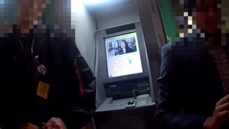 信义商圈祈福党出没 印度18岁男纸条读心骗财被捕