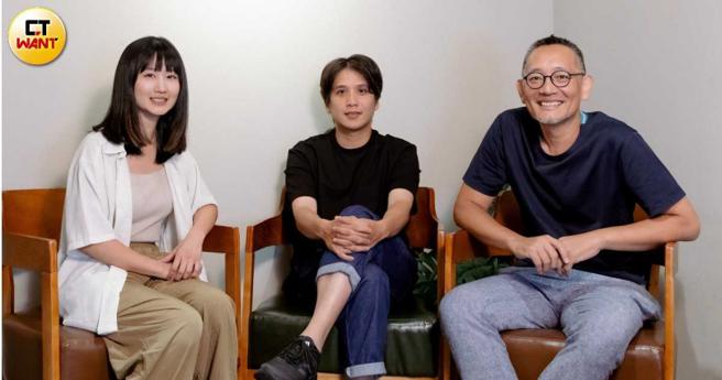 《倒數回擊》製片楊中天（右起）、導演洪子烜、策劃吳鳳雯接受專訪，透露當初是透過退役選手跟林郁婷及教練曾自強搭上線。（圖／記者楊澍攝）