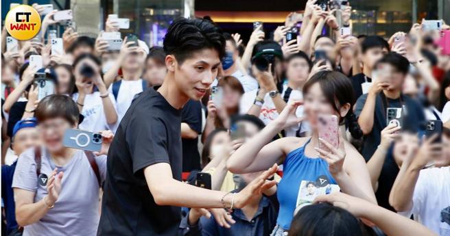 奪金的林郁婷圈粉無數，但背後的辛苦一般人無法體會（圖／記者黃耀徵攝）