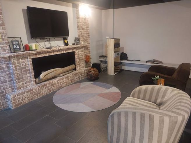 原PO分享飯店交誼廳，可供親子同樂。（翻攝飯店官網）