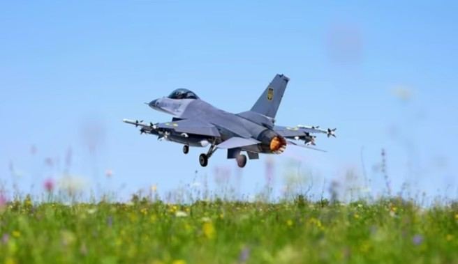 澤倫斯基表示，F-16參與了攔截俄羅斯飛彈與無人機的任務。(圖/烏克蘭真理報)