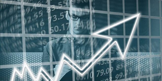 為挽回外資的心、擴大投資台股，金管會開放境外外國機構投資人得指定2～4家保管機構，應有助於吸引外資持續持有台股。圖／本報資料照片