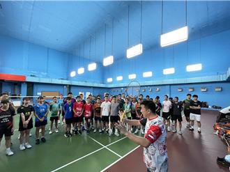 澎湖羽球国际交流登场 王友福亲授秘诀提升台湾选手实力