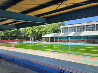 草屯泳池新开幕就出包 一片「绿油油」遭酸：像钓虾池