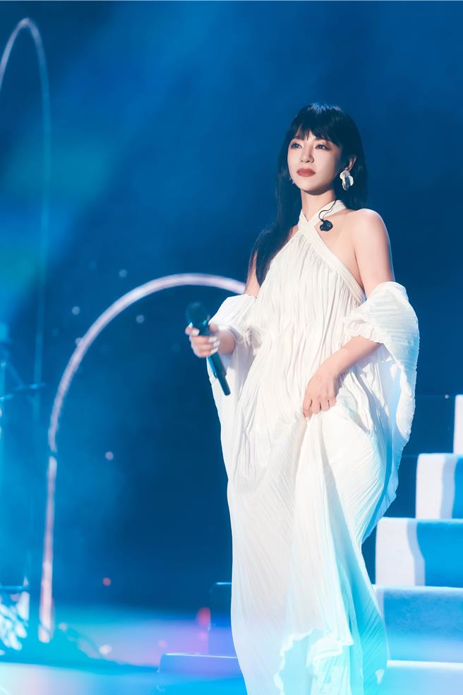 丁噹表示被歌迷疼爱着很幸福。（相信音乐提供）