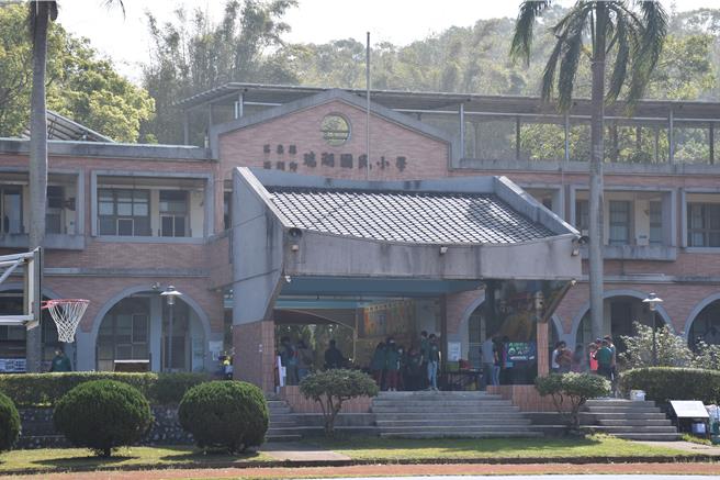 西湖乡西湖国小瑞湖分校则在今年8月1日起停办。（谢明俊摄）