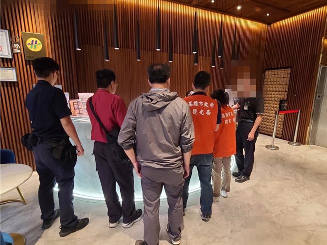 高市府观光局8月中旬会同警察、消防、工务和卫生等单位启动联合检查。（高市府观光局提供／洪浩轩高雄传真）