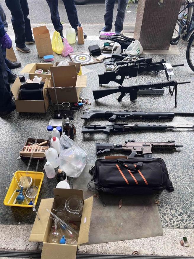 嘉义金虎爷会大爆炸伤29人，赵嫌住处查获枪械、大批制造炸药的原物料及器具。（本报资料照）