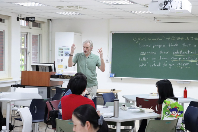 文学院英语能力讲座。(照片/国立臺湾师范大学提供)