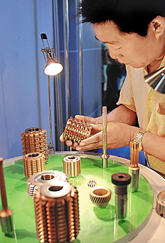 光隆精密27日法說會，樂觀展望下半年營運。圖／新華社