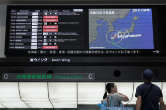 影》珊珊颱風襲日「福岡機場」登熱搜！飛機降落過程超可怕