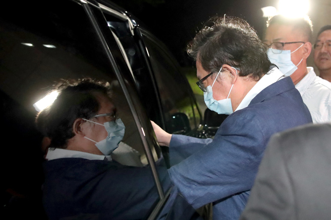 海基会前董事长郑文灿（图）在桃园市长任内涉贪，28日获2800万元交保。（中时资料照，黄世麒摄）
