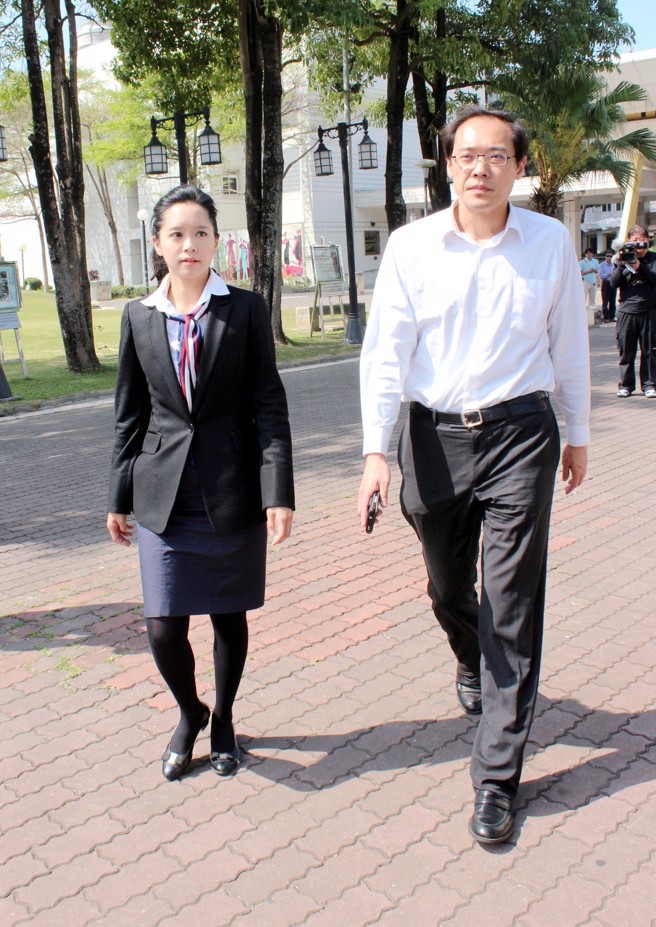 陈以真、杨伟中。（图／中时资料照）