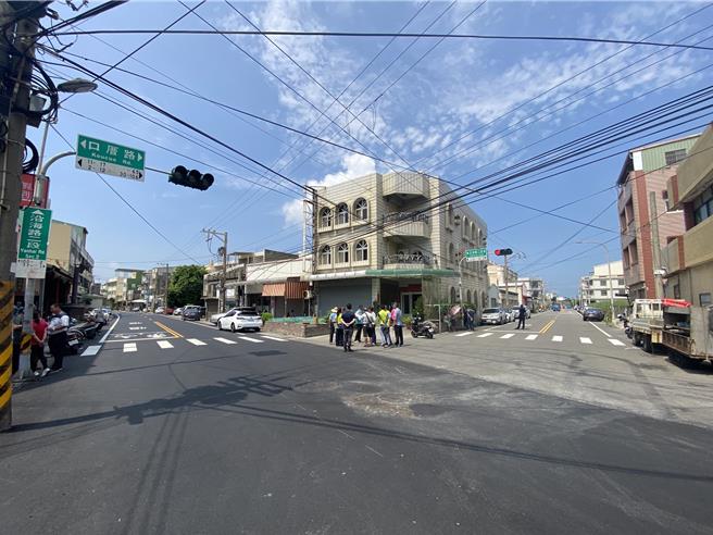 彰化縣政府地政處指出，線西鄉重興段尚在辦理地籍整理、面積檢測暨更正階段，最快也要從12月起開始才會辦理地籍圖重測作業。（孫英哲攝）